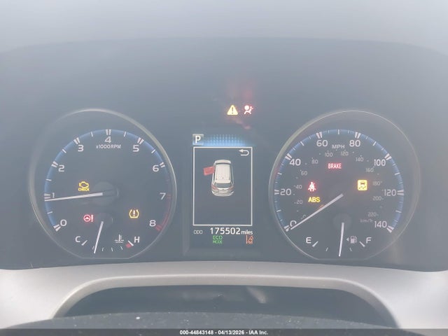 2017 Toyota Rav4 Le მანქანა იყიდება აუქციონზე, vin: 2T3BFREV2HW602633, აუქციონის ნომერი: 44843148