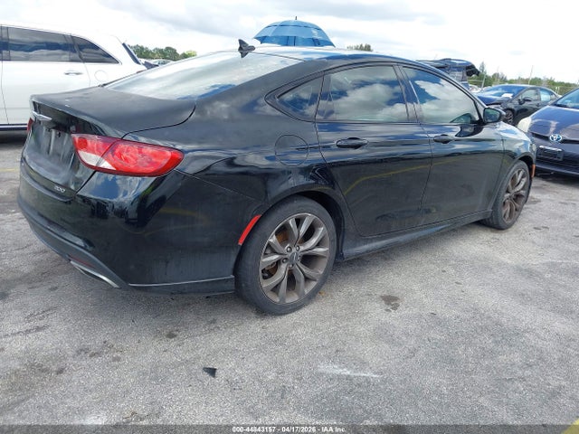 2016 Chrysler 200 S მანქანა იყიდება აუქციონზე, vin: 1C3CCCBG0GN126005, აუქციონის ნომერი: 44843157