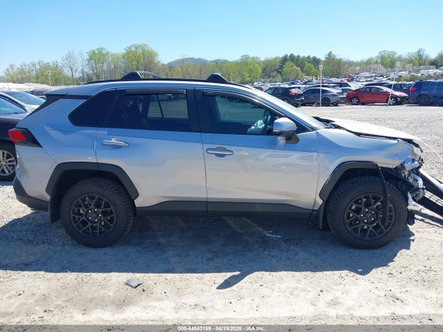 2T3W1RFV4SC359107 Toyota Rav4 Xle