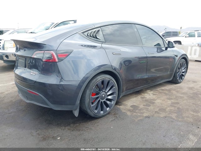 Продажа на аукционе авто 2024 Tesla Model Y Performance Dual Motor All-wheel Drive, vin: 7SAYGDEF8RA286584, номер лота: 44843161