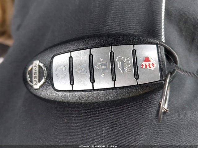 2018 Nissan Rogue Sv მანქანა იყიდება აუქციონზე, vin: 5N1AT2MV5JC776245, აუქციონის ნომერი: 44843170