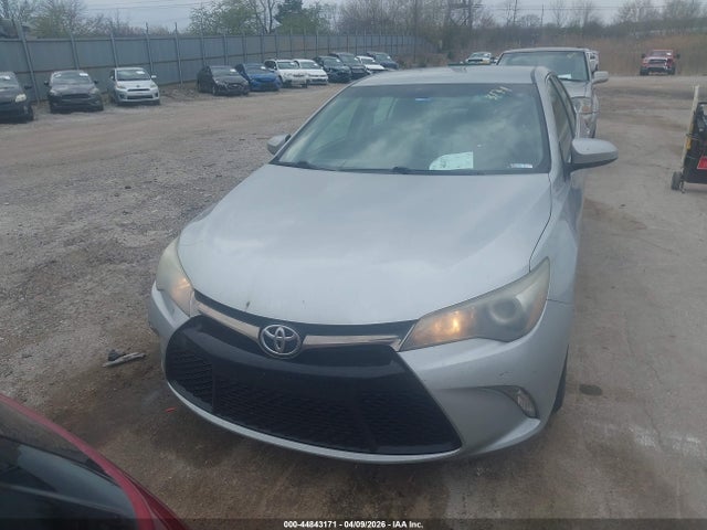 4T1BF1FK5FU040710 Toyota CAMRY SE