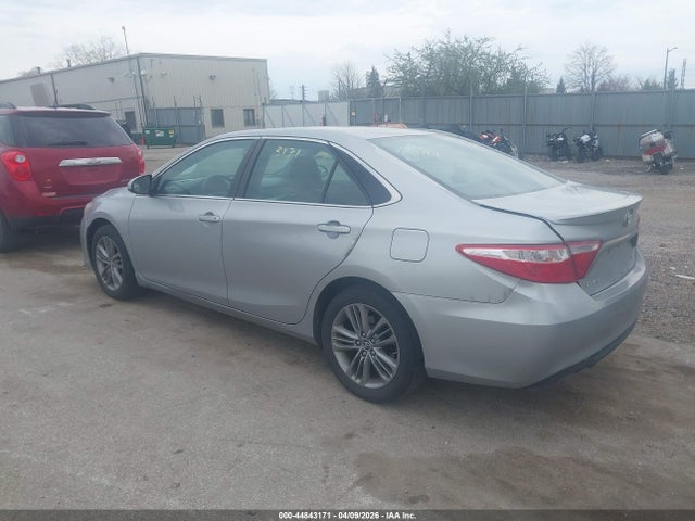 4T1BF1FK5FU040710 Toyota CAMRY SE