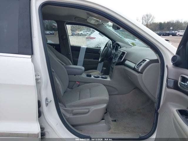 Продаж на аукціоні авто 2012 Jeep Grand Cherokee Laredo, vin: 1C4RJFAG4CC165684, номер лоту: 44843180
