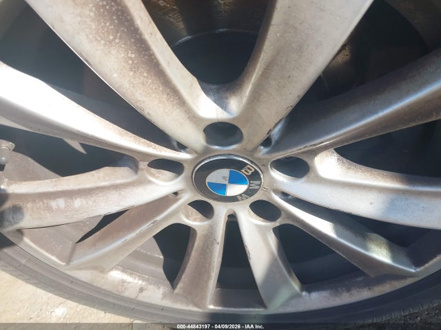 2014 Bmw 528i Xdrive მანქანა იყიდება აუქციონზე, vin: WBA5A7C55ED613635, აუქციონის ნომერი: 44843197
