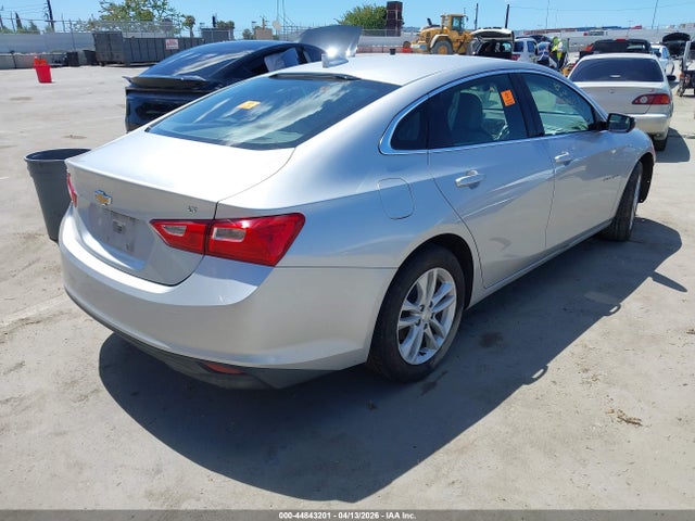 Chevrolet MALIBU LT 2018 1G1ZD5ST0JF178983 Image 4