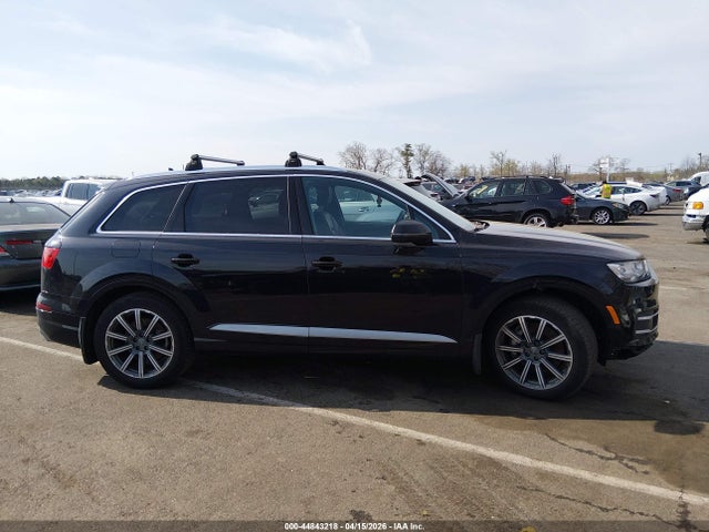 Продажа на аукционе авто 2017 Audi Q7 3.0t Premium, vin: WA1LAAF70HD057298, номер лота: 44843218