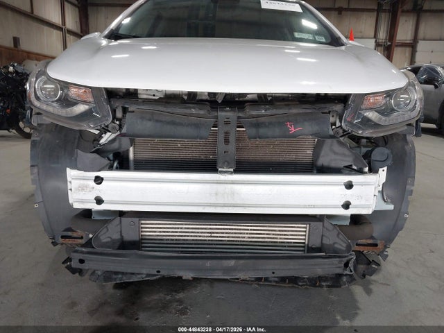 44843238 :رقم المزاد ، 3GNCJLSB9HL279948 vin ، 2017 Chevrolet Trax Lt مزاد بيع