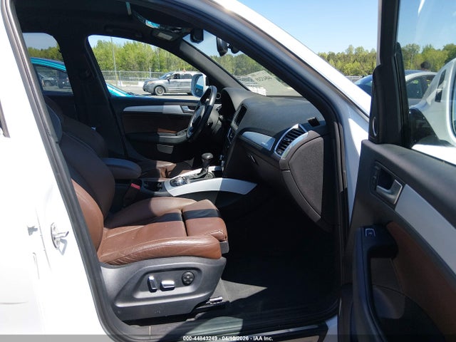 44843249 :رقم المزاد ، WA1M2AFP4HA090503 vin ، 2017 Audi Q5 2.0t Premium مزاد بيع