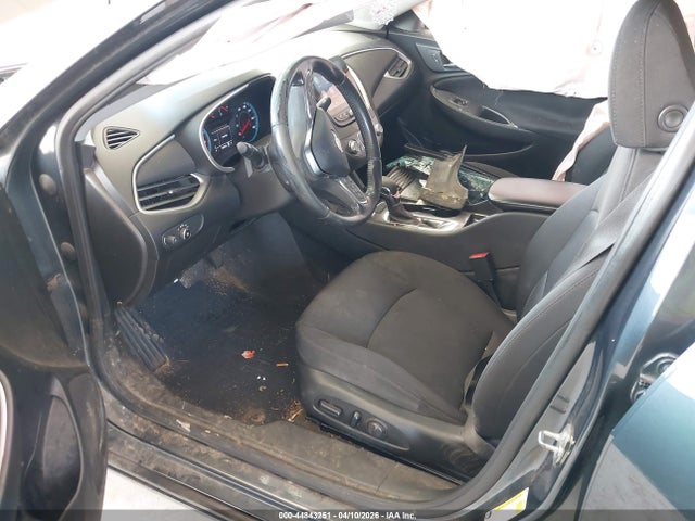 1G1ZG5ST4MF063380 Chevrolet Malibu Fwd Rs