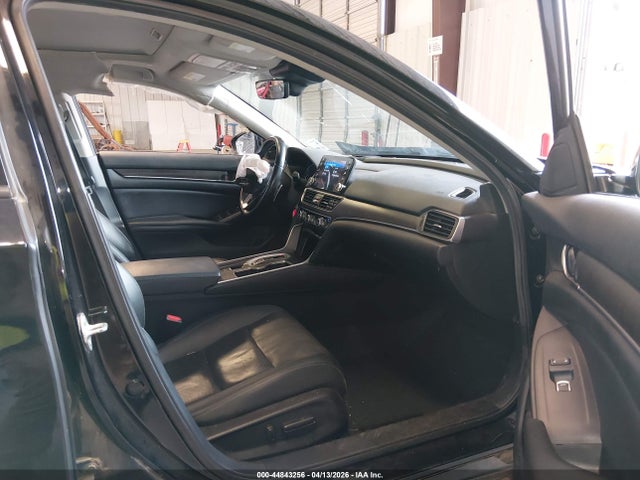 Auction sale of the 2021 Honda Accord Touring, vin: 1HGCV2F97MA030159, lot number: 44843256
