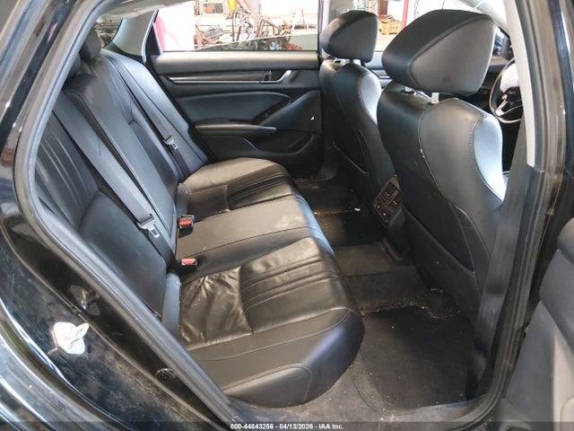 Auction sale of the 2021 Honda Accord Touring, vin: 1HGCV2F97MA030159, lot number: 44843256