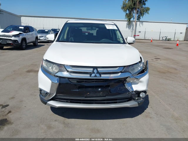 Продаж на аукціоні авто 2017 Mitsubishi Outlander Se/sel, vin: JA4AD3A33HZ058690, номер лоту: 44843282