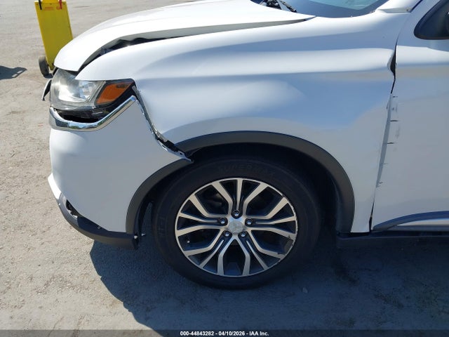 Продаж на аукціоні авто 2017 Mitsubishi Outlander Se/sel, vin: JA4AD3A33HZ058690, номер лоту: 44843282