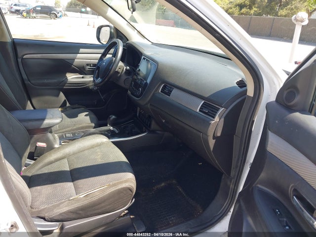 Продаж на аукціоні авто 2017 Mitsubishi Outlander Se/sel, vin: JA4AD3A33HZ058690, номер лоту: 44843282