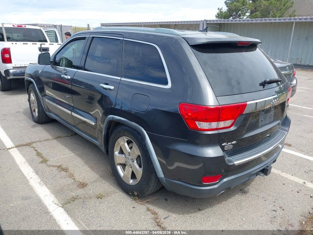 2011 JEEP GRAND CHEROKEE 1J4RR6GT3BC604413 Photo 2