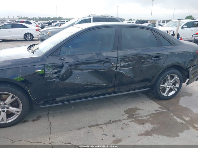 44843304 :رقم المزاد ، WAUKMAF45JA119359 vin ، 2018 Audi A4 2.0t Tech Ultra Premium/2.0t Ultra Premium مزاد بيع