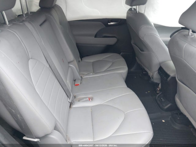 Aukcja sprzedaży 2021 Toyota Highlander Xle, vin: 5TDGZRBH6MS539141, numer aukcji: 44843307
