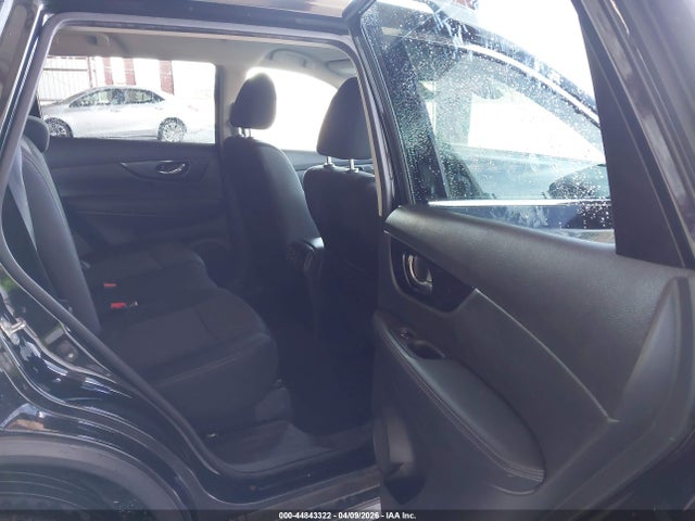 KNMAT2MT1KP556257 Nissan ROGUE SV