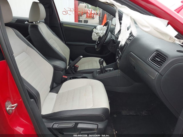 2016 Volkswagen Jetta 1.8t Sport მანქანა იყიდება აუქციონზე, vin: 3VWB17AJXGM374173, აუქციონის ნომერი: 44843356