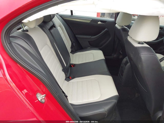 2016 Volkswagen Jetta 1.8t Sport მანქანა იყიდება აუქციონზე, vin: 3VWB17AJXGM374173, აუქციონის ნომერი: 44843356