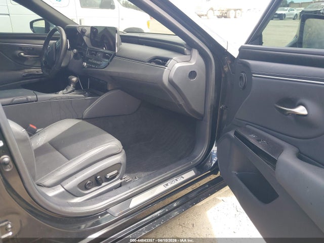 Продаж на аукціоні авто 2024 Lexus Es 300h, vin: 58ADA1C18RU052124, номер лоту: 44843357