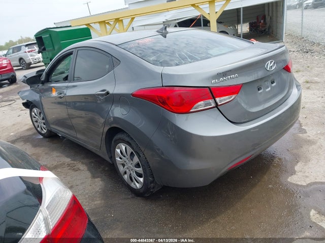 2013 Hyundai Elantra Gls/limited მანქანა იყიდება აუქციონზე, vin: 5NPDH4AE9DH186478, აუქციონის ნომერი: 44843367