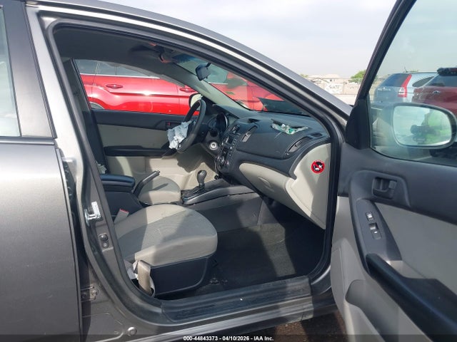 44843373 :رقم المزاد ، KNAFU4A22C5635361 vin ، 2012 Kia Forte Ex مزاد بيع