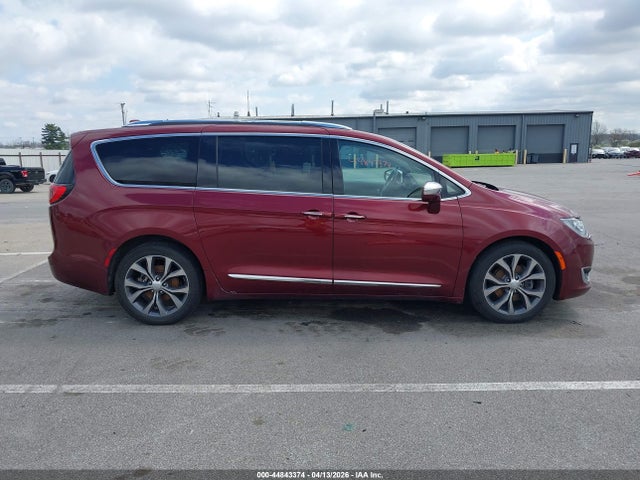 2C4RC1GGXHR628821 Chrysler Pacifica Limited