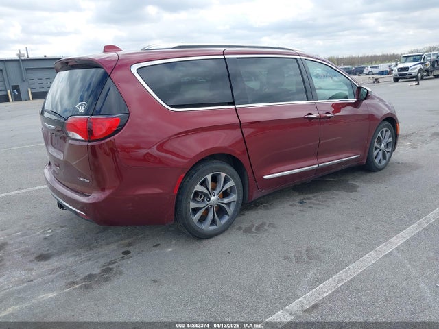 2C4RC1GGXHR628821 Chrysler Pacifica Limited