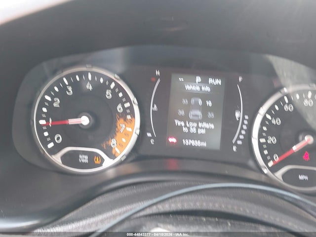 Продажа на аукционе авто 2018 Jeep Renegade Altitude Fwd, vin: ZACCJABB5JPG69150, номер лота: 44843377