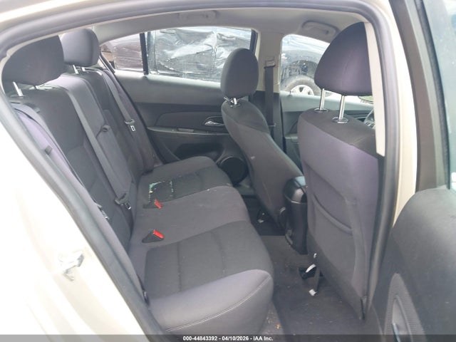 44843392 :رقم المزاد ، 1G1PC5SB4F7167231 vin ، 2015 Chevrolet Cruze 1lt Auto مزاد بيع