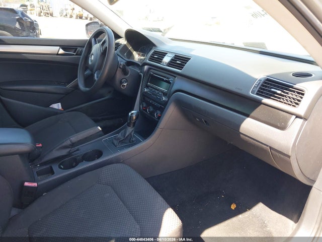 Aukcja sprzedaży 2014 Volkswagen Passat 1.8t S, vin: 1VWAT7A34EC061593, numer aukcji: 44843406