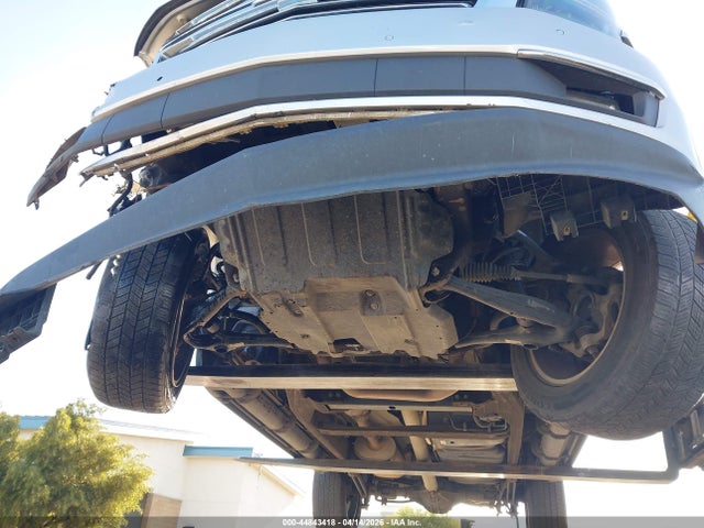 1GNSCJKC7HR143734 Chevrolet Suburban Premier