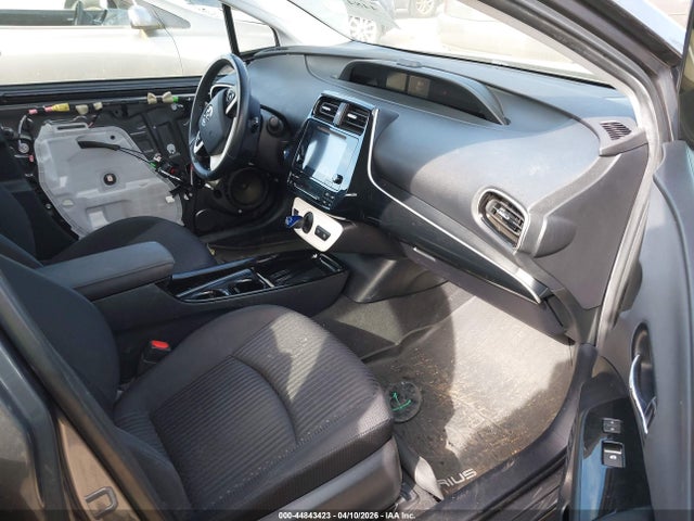 JTDKARFU9J3550611 Toyota Prius Three