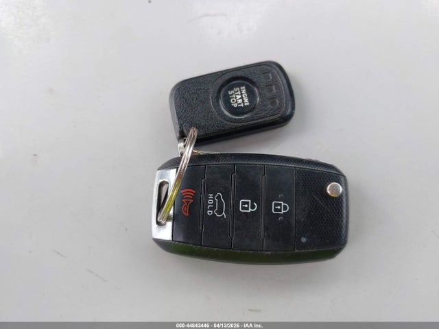 KIA SOUL + 2019 KNDJP3A50K7645141 Image 11
