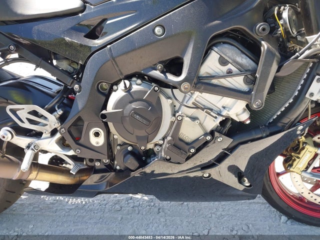 2015 Bmw S 1000 Rr მანქანა იყიდება აუქციონზე, vin: WB10D2108FZ351531, აუქციონის ნომერი: 44843483