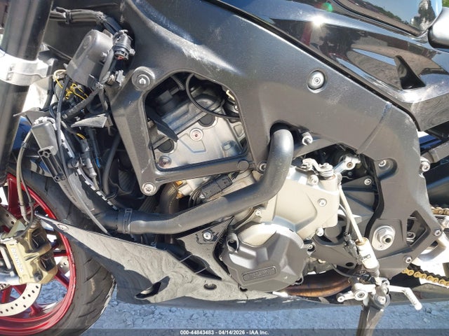 2015 Bmw S 1000 Rr მანქანა იყიდება აუქციონზე, vin: WB10D2108FZ351531, აუქციონის ნომერი: 44843483