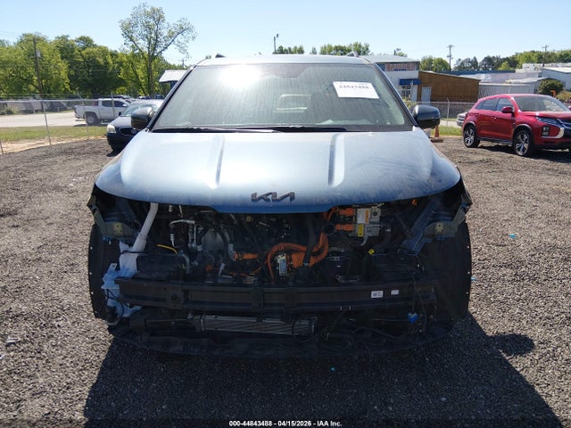 2025 Kia Carnival Mpv Hybrid Sx Prestige მანქანა იყიდება აუქციონზე, vin: KNDNE5KA6S6066773, აუქციონის ნომერი: 44843488