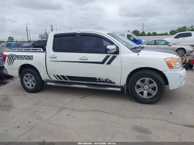 2014 Nissan Titan Sv მანქანა იყიდება აუქციონზე, vin: 1N6BA0ED6EN518025, აუქციონის ნომერი: 44843491