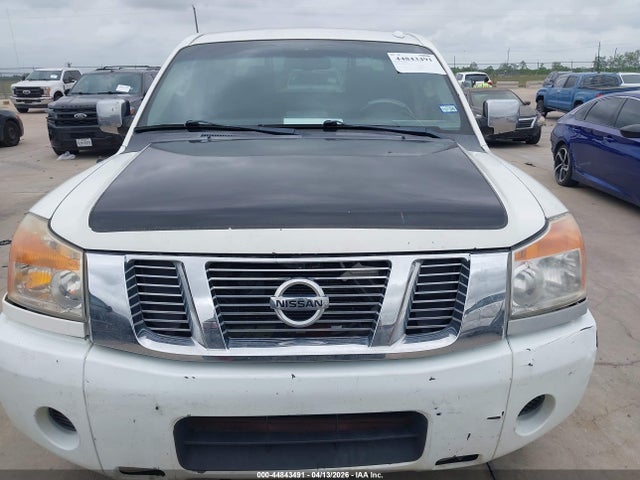 2014 Nissan Titan Sv მანქანა იყიდება აუქციონზე, vin: 1N6BA0ED6EN518025, აუქციონის ნომერი: 44843491