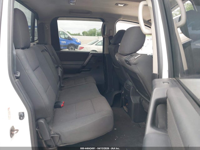 2014 Nissan Titan Sv მანქანა იყიდება აუქციონზე, vin: 1N6BA0ED6EN518025, აუქციონის ნომერი: 44843491