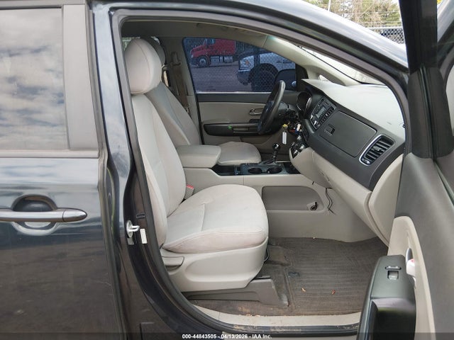 44843505 :رقم المزاد ، KNDMB5C17G6171655 vin ، 2016 Kia Sedona Lx مزاد بيع