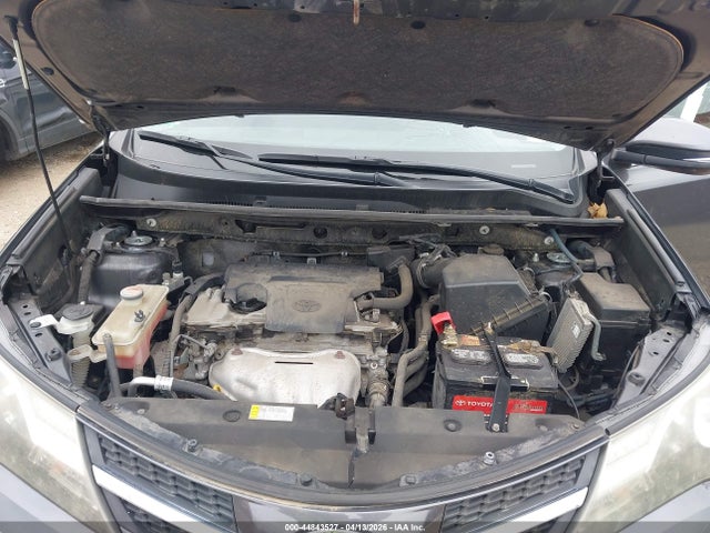 2015 Toyota Rav4 Xle მანქანა იყიდება აუქციონზე, vin: JTMRFREV9FJ046637, აუქციონის ნომერი: 44843527