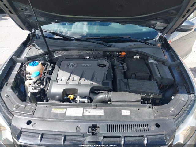 1VWCN7A33EC056176 Volkswagen Passat 2.0l Tdi Sel Premium