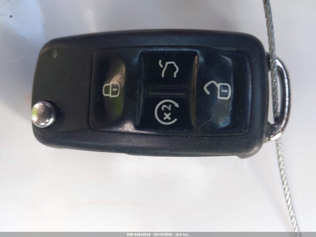 1VWCN7A33EC056176 Volkswagen Passat 2.0l Tdi Sel Premium