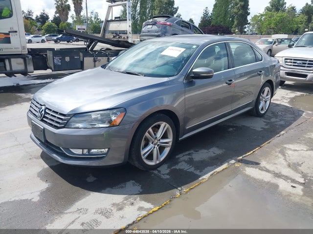 1VWCN7A33EC056176 Volkswagen Passat 2.0l Tdi Sel Premium