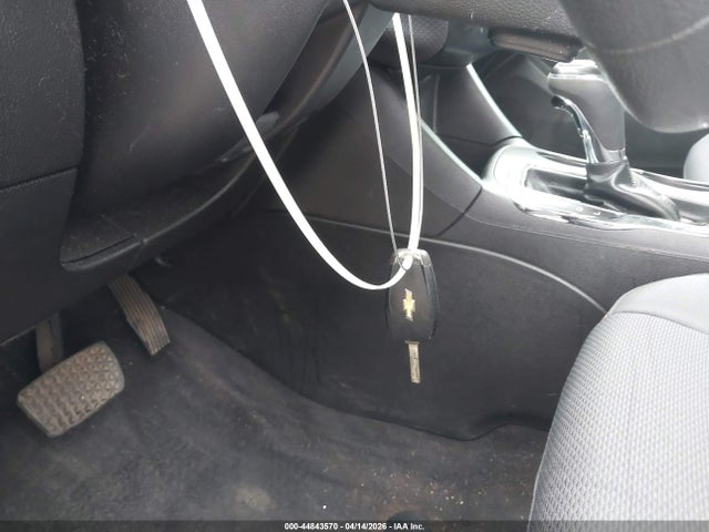 44843570 :رقم المزاد ، 3G1BC6SM7KS551372 vin ، 2019 Chevrolet Cruze Ls مزاد بيع