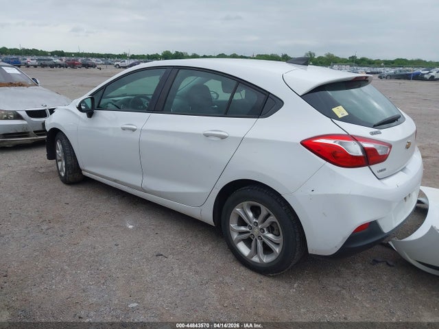 44843570 :رقم المزاد ، 3G1BC6SM7KS551372 vin ، 2019 Chevrolet Cruze Ls مزاد بيع