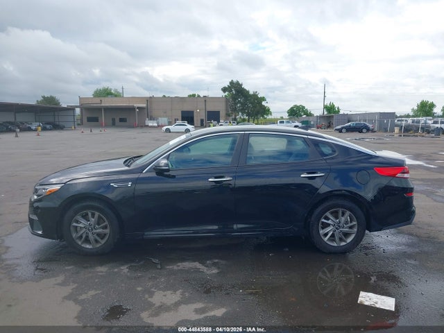 5XXGT4L32KG326838 KIA Optima Lx
